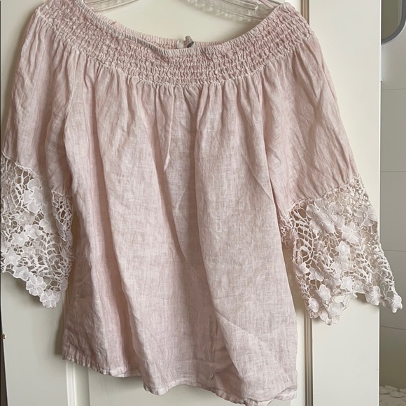 Off the shoulders Baci top - Picture 1 of 3